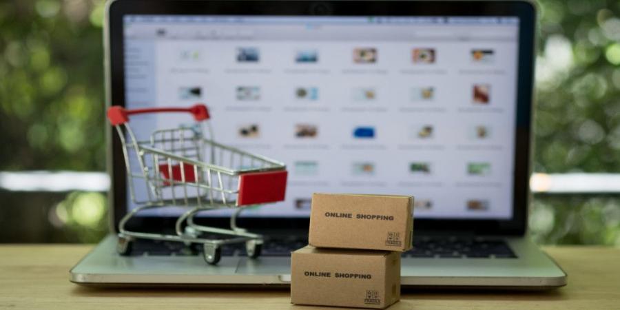 "تجارة الألبسة": تلقينا ملاحظات عن إحجام مواقع تجارة إلكترونية عالمية عن إيصال بضائعها للأردن 