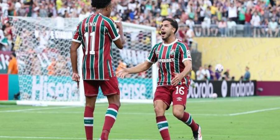 كينو لاعب بيراميدز السابق يسجل هدف فلومنينسي الرابع .. شاهد