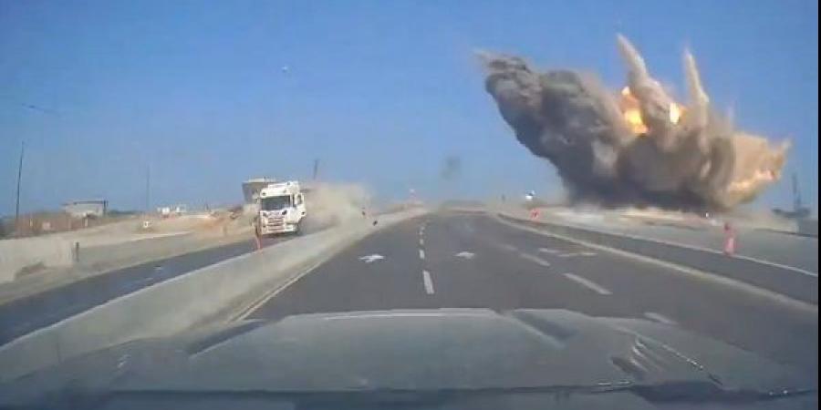 وزير الطاقة الإسرائيلي: انقطاع الكهرباء عن 8 آلاف منزل في أسدود بعد القصف الصاروخي الإيراني