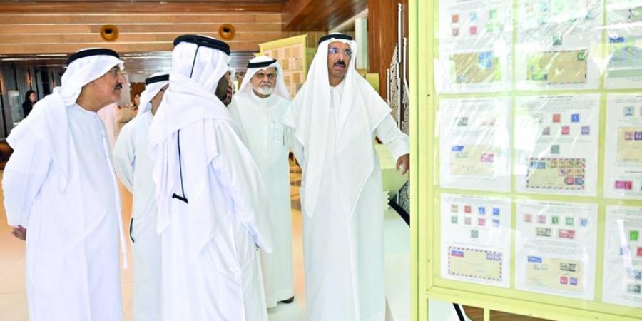 «كنوز إماراتية مختومة بالتاريخ» في مكتبة محمد بن راشد