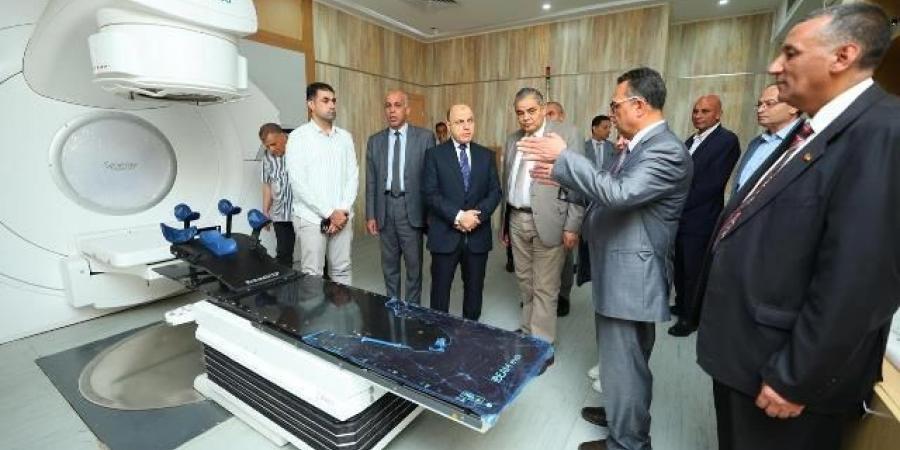 محافظ كفرالشيخ يتفقد المدينة الطبية الجامعية