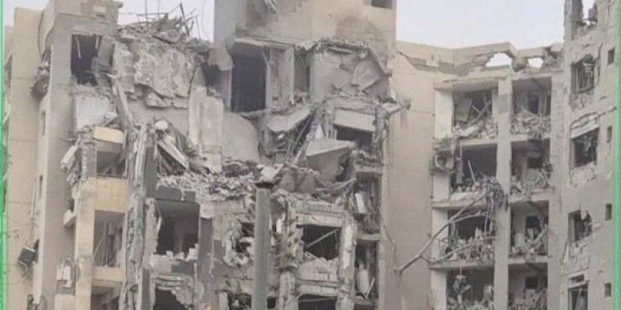 الإسعاف الإسرائيلي: إصابة 6 أشخاص إثر سقوط صاروخ إيراني على مبنى في بئر السبع وأحد المصابين حالته حرجة