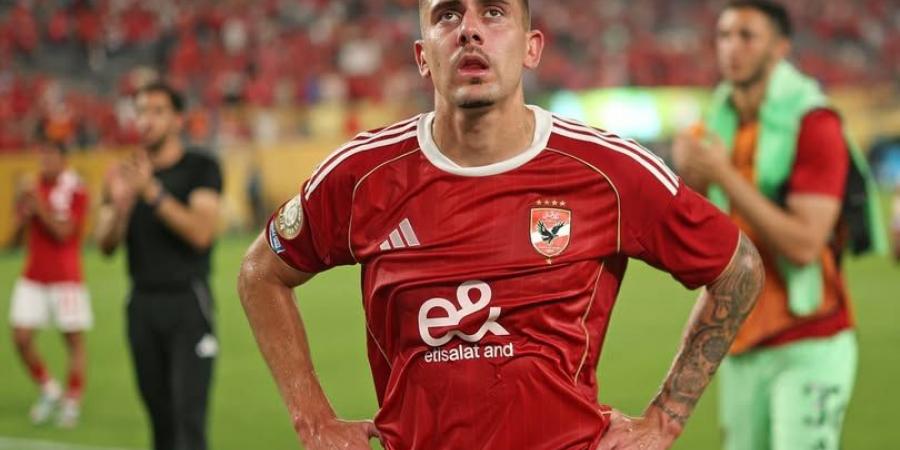 وسام أبو علي يتساوى مع الشحات في عدد الأهداف بالمونديال