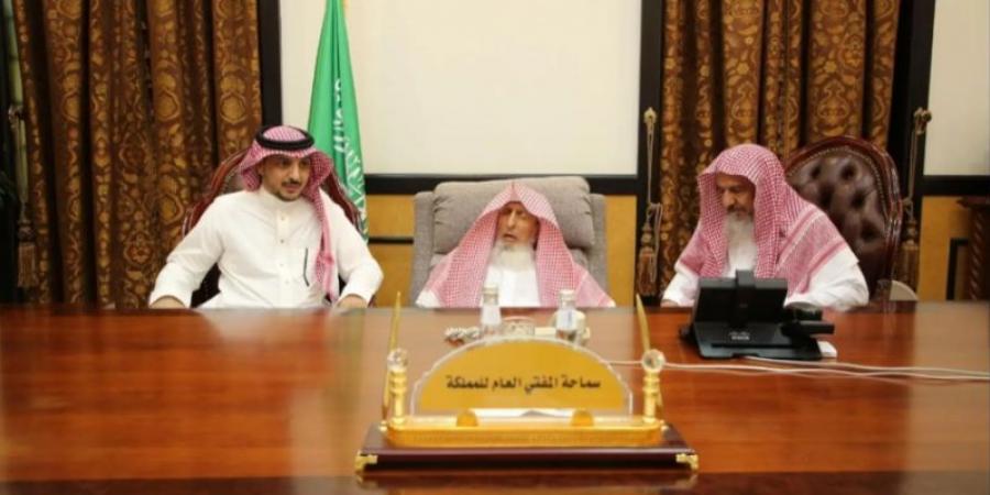 مفتي عام المملكة يستقبل نائب رئيس مجلس إدارة جمعية بهجة