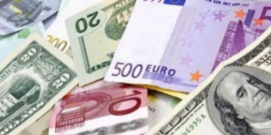 اليوان يقفز إلى أعلى مستوى في أسبوعَيْن
