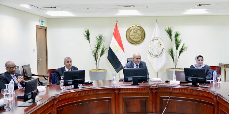 وزير التعليم يترأس اجتماع المركز القومي للبحوث التربوية والتنمية