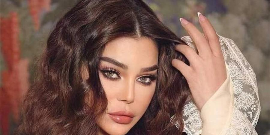 المفوضين توصي بإلغاء قرار منع هيفاء وهبي من الغناء