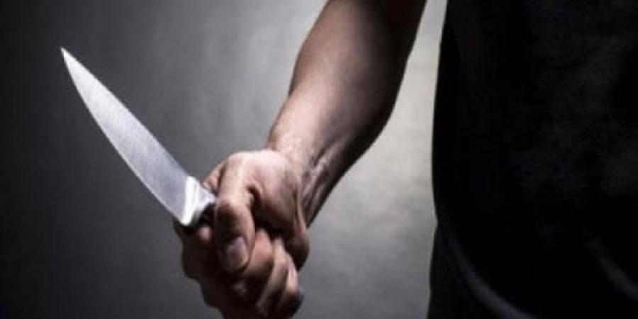 طعن زوجته وزوجة شقيقه ثم حاول الانتحار فى أبو النمرس