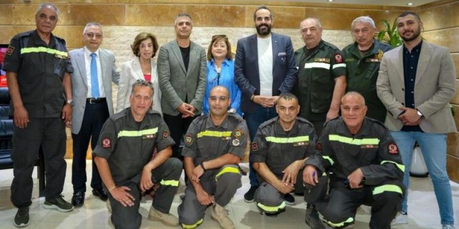فرح: الشراكات بين القطاع العام والمجتمع المدني ركيزة أساسية لتأمين دعم لعمل الدفاع المدني