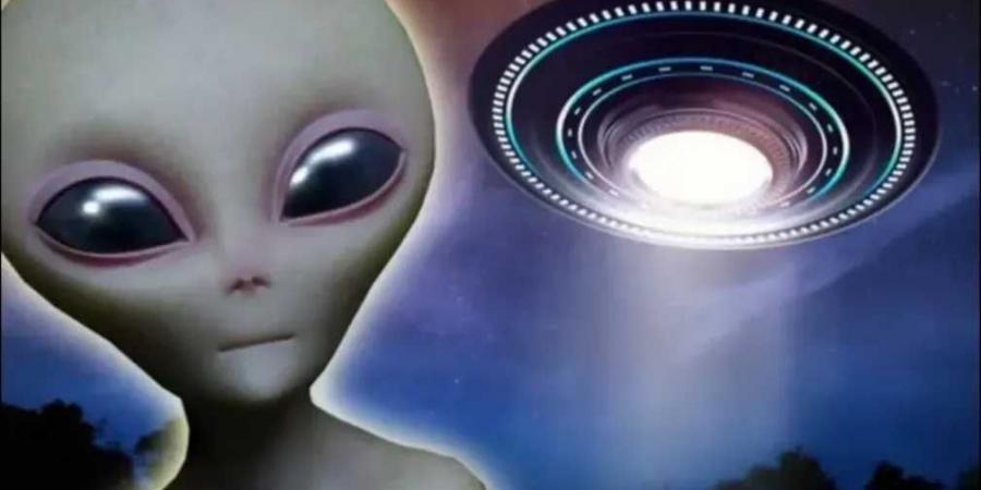 هل نحن وحدنا في هذا الكون؟ مخلوقات فضائية ترافق البشر