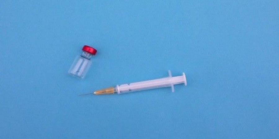 تطوير لقاح جديد للإيدز يوفر حماية من الفيروس بجرعة واحدة