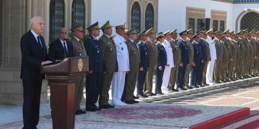 رئيس الجمهورية في الذكرى 69 لانبعاث الجيش...لنرفع رؤوسنا عاليا فخرا بجيشنا الوطني