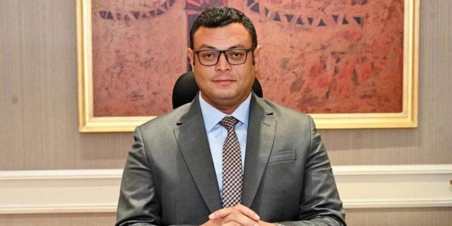 وزير الإسكان يُصدر قرارات إزالة لمخالفات بناء وتعديات بمدينة السادات والساحل الشمالي