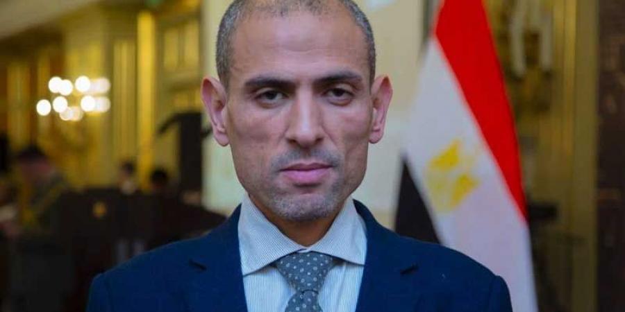 الأستاذ في معهد العلاقات الدولية والتاريخ العالمي في جامعة لوباتشيفسكي الروسية عمرو الديب ل«الشروق» صمود إيران أمام إسرائيل وأمريكا... انتصار