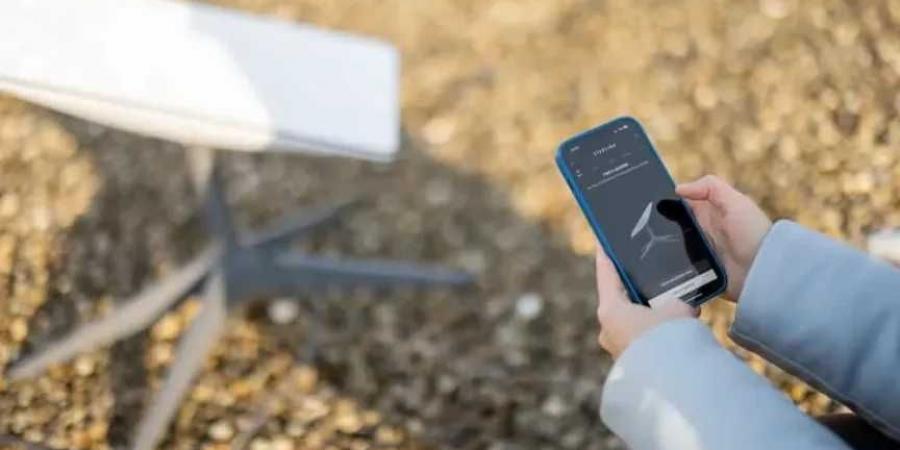 تطابق أمني مع الحوثيين.. إيران تشن حملة على مستخدمي ”ستارلينك” وتمنع الإنترنت الفضائي