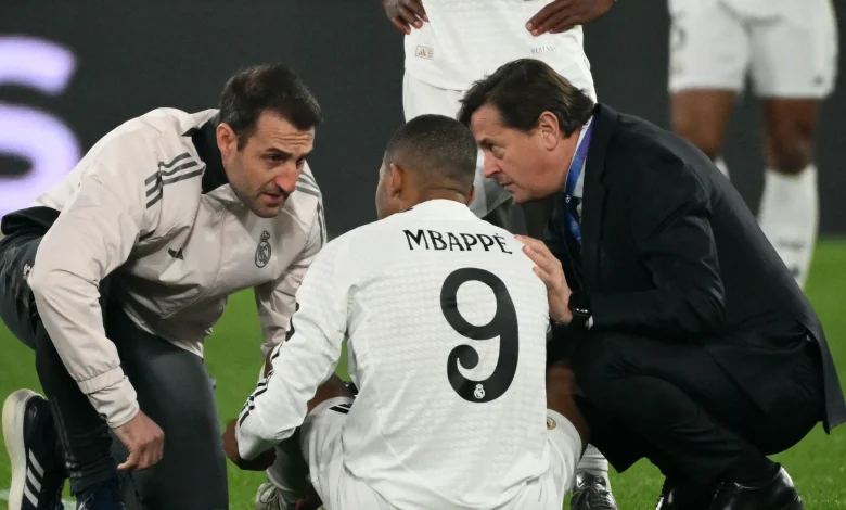 ضربة مزدوجة لريال مدريد: مبابي وروديجر يغيبان عن قمة سان جيرمان