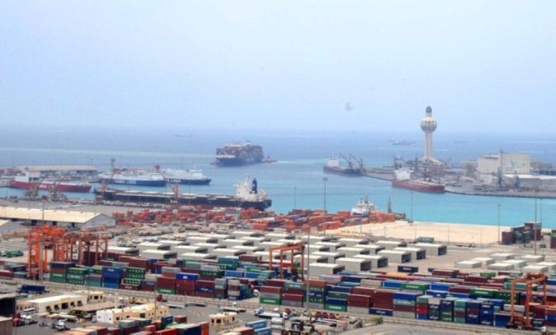 ربط جدة الإسلامية بخمس موانئ إقليمية وعالمية